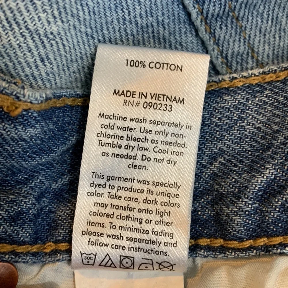 PacSun High Waisted Straight Ripped Distressed Button-fly Cotton Denim Jeans 23